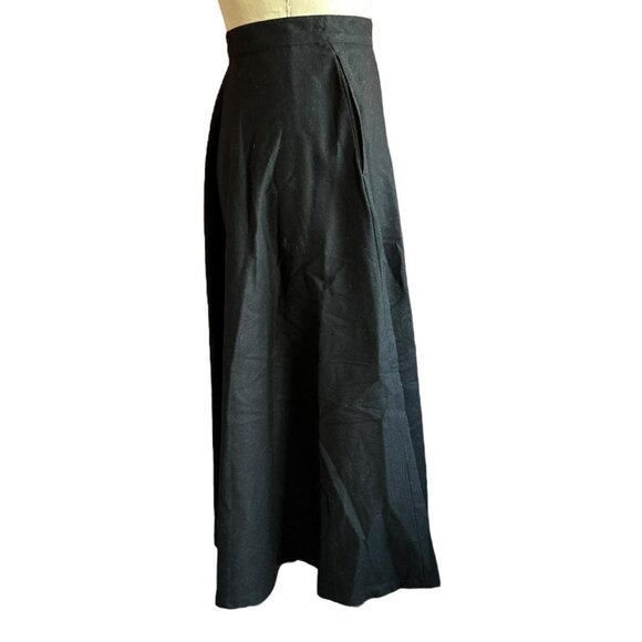 Panther Vintage Black Wool Circle Skirt Size 6 - Picture 4 of 8